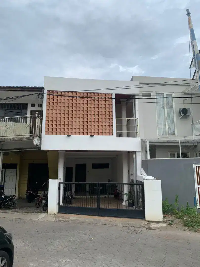 Rumah Siap Huni Gunungsari Surabaya