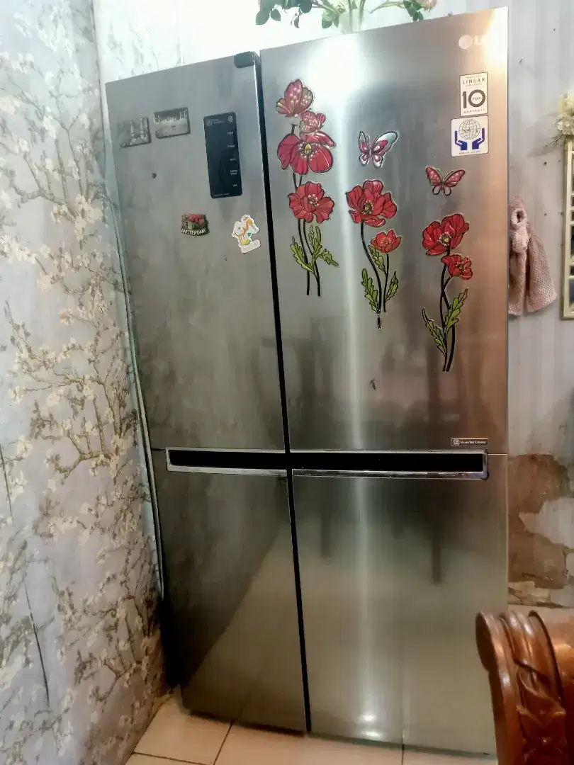 Kulkas LG besar 2 pintu