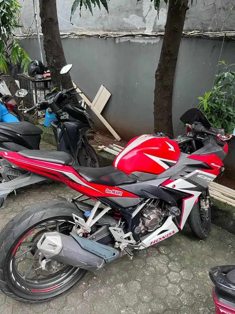 Honda CBR 150 K45G