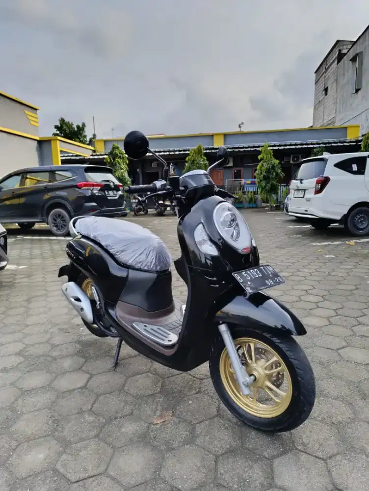 Bissmillah dijual motor Honda Scoopy prestige 2021