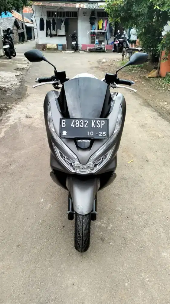 Bissmillah dijual motor Honda PCX 2020 istimewa