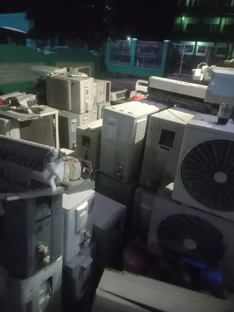 Membeli AC bekas tidak terpakai atau rusak