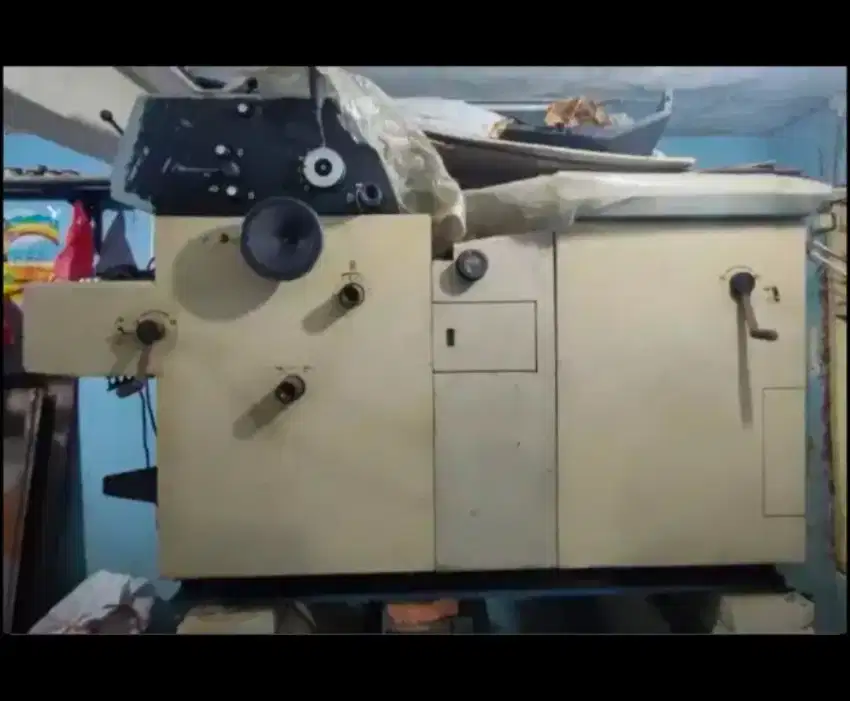 JUAL MURAH MERIAH & NEGO . 
MESIN CETAK OFFSET TOKO R1 .