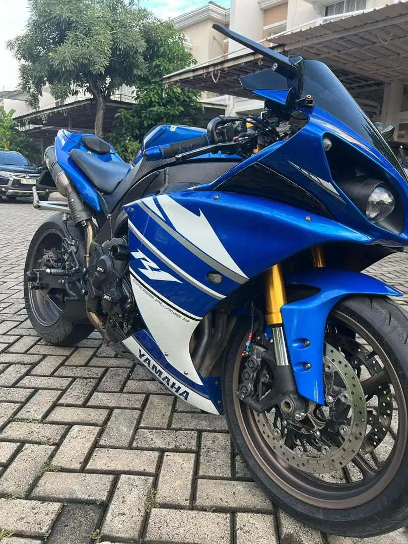 DIJUAL CEPAT MOTOR R1 (MOGE) Motor Gede R1 Yamaha Dijual