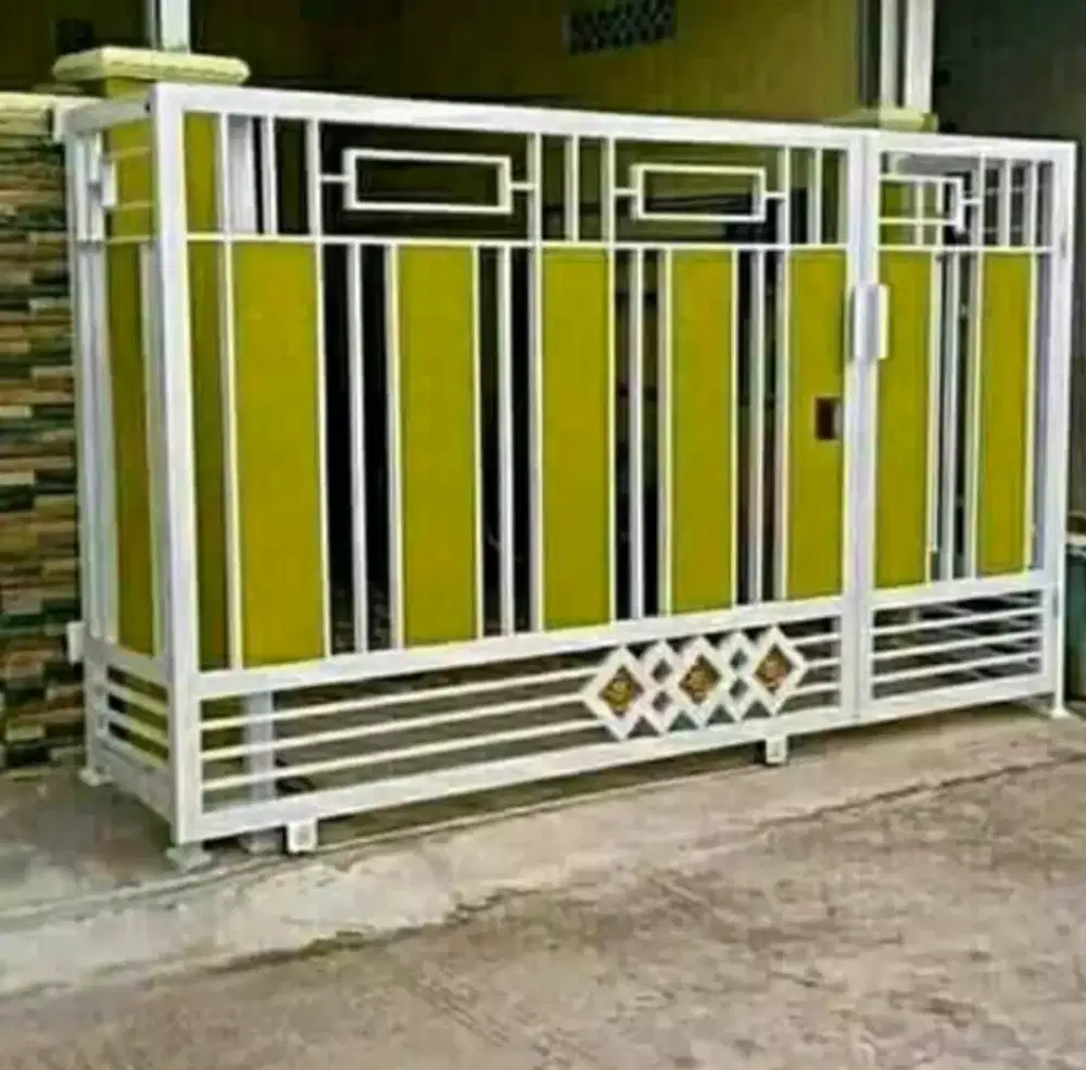 kanopi hollo spandek