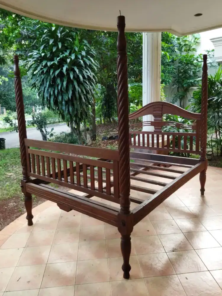 Antique Javanese Teak Queen Barley Twist Poster Bed