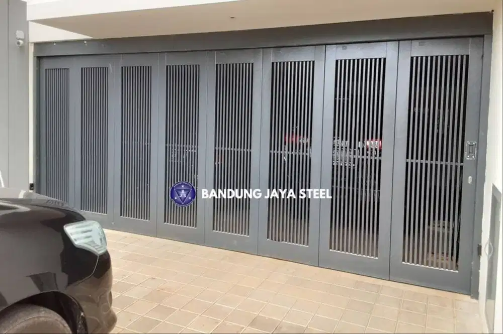 Pintu Garasi Henderson modern, spesialis pasang dan perbaikan, Bandung