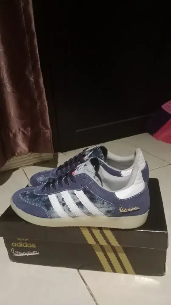 Adidas vespa denim