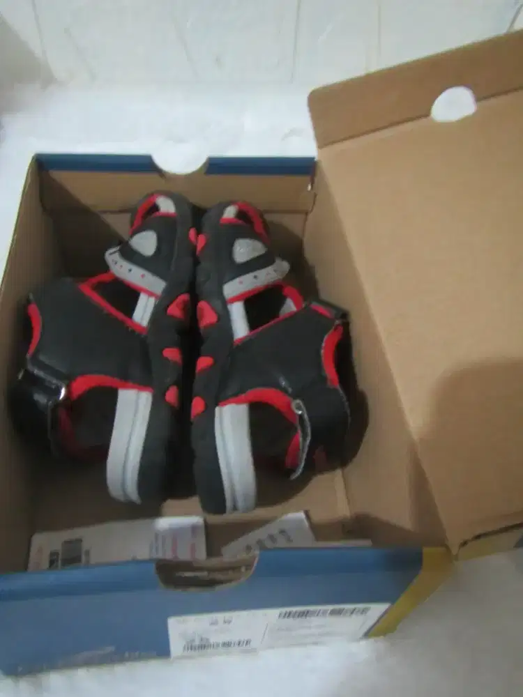 Sendal Anak Crocodile & Sepatu anak NB