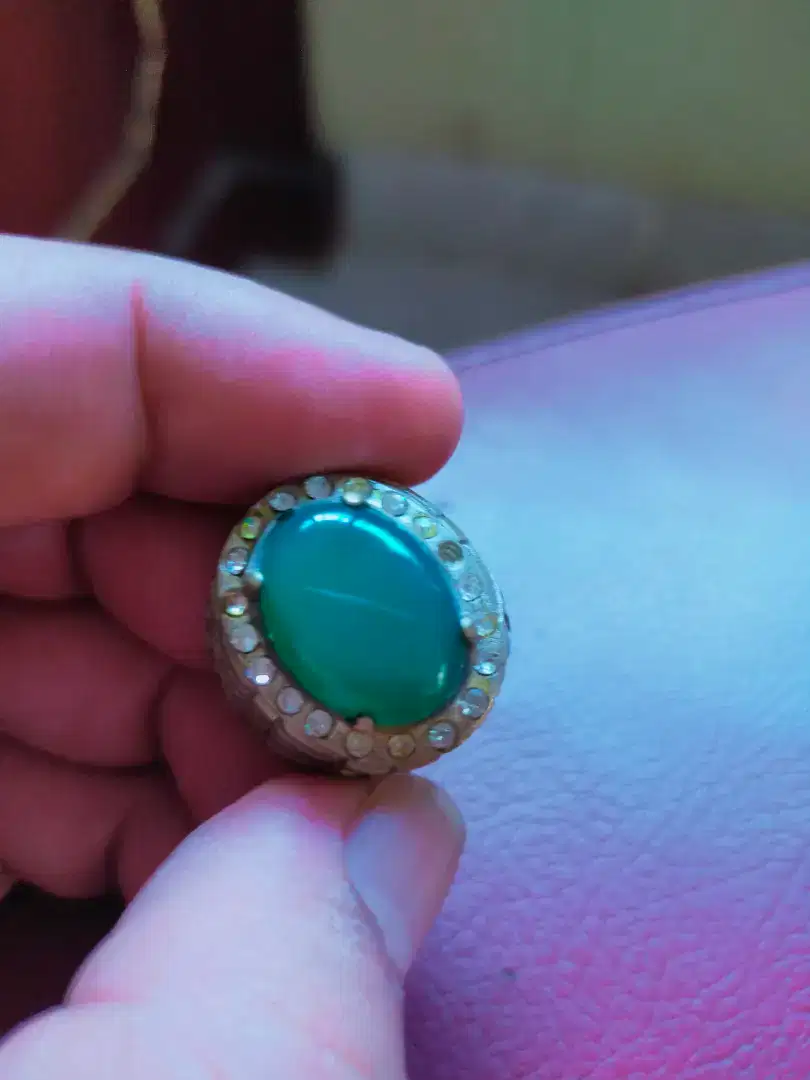 BATU BACAN GESS