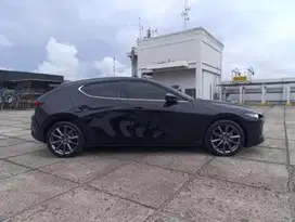 (Low Km 20ribuan Record Full Ori)MAZDA 3 HATCBACK SKYAKTIVE G 2.0 2020