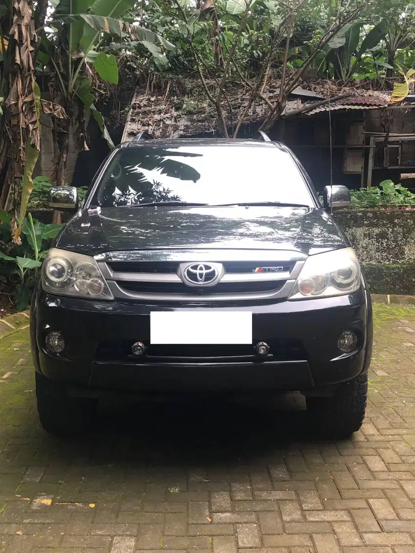 WTS Toyota Fortuner 4x4 (RARE) Bensin 4x4 matic 2,7
