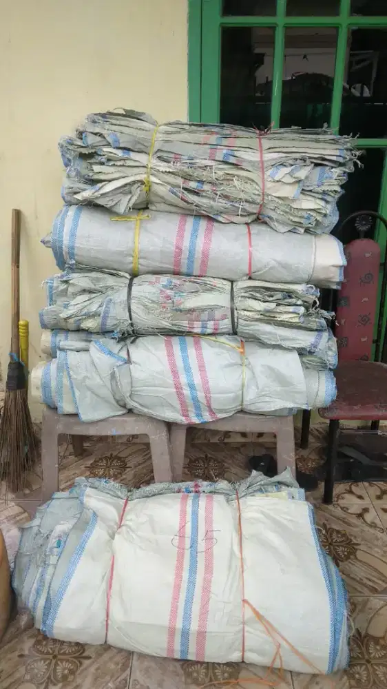karung paket bekas sekali pakekk