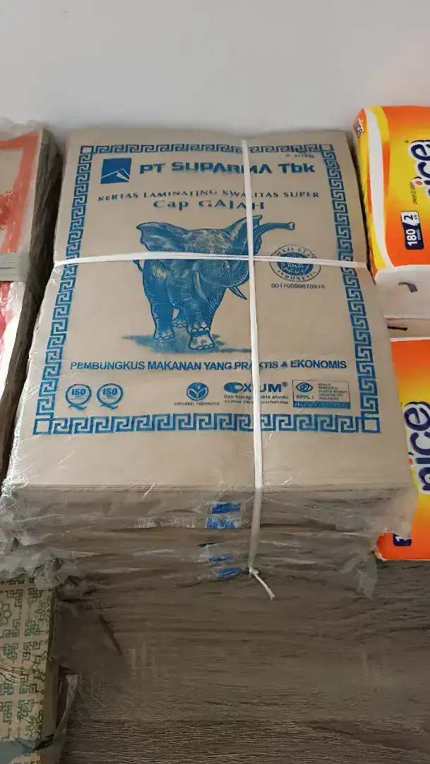 Kertas nasi biru cap gajah