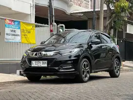Honda HR-V 2018  SE CVT  AT Terwat luar dalam