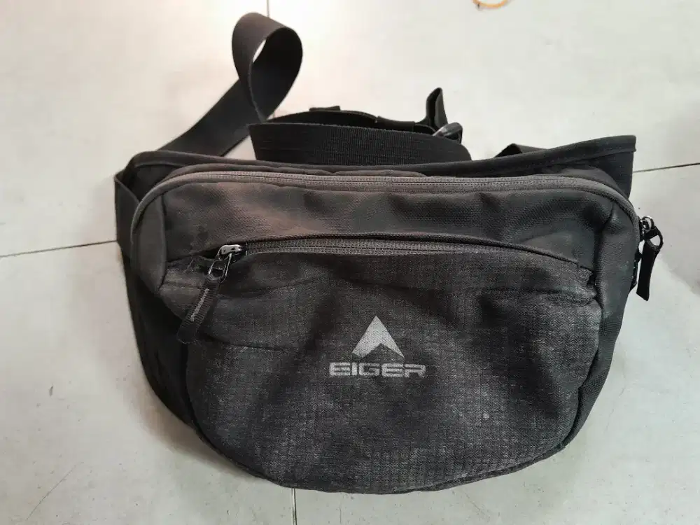 waistbag eiger warna hitam
