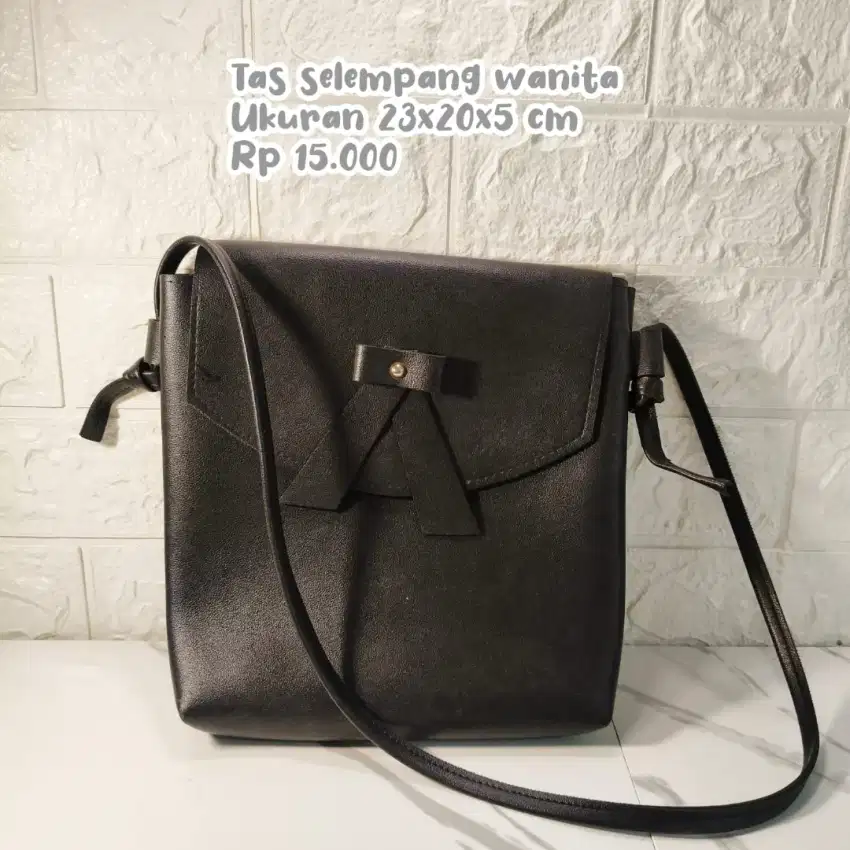 Tas selempang cewek
