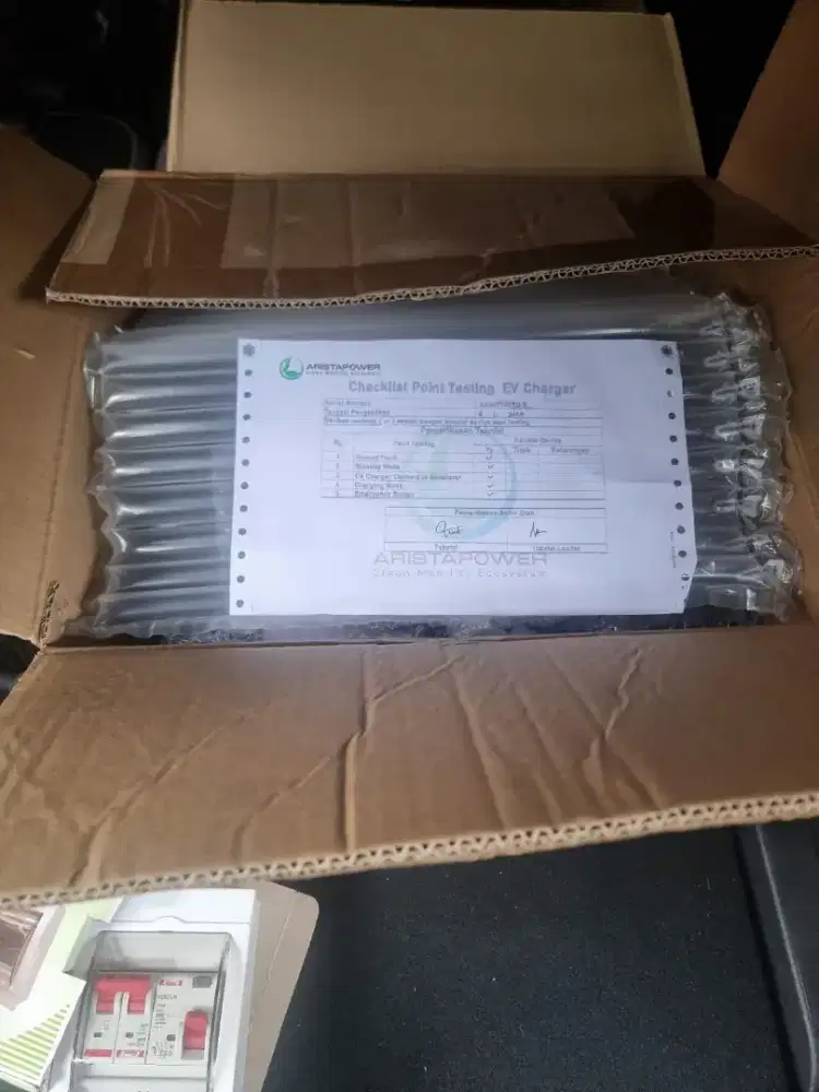 Charger Mobil Listrik BYD M6