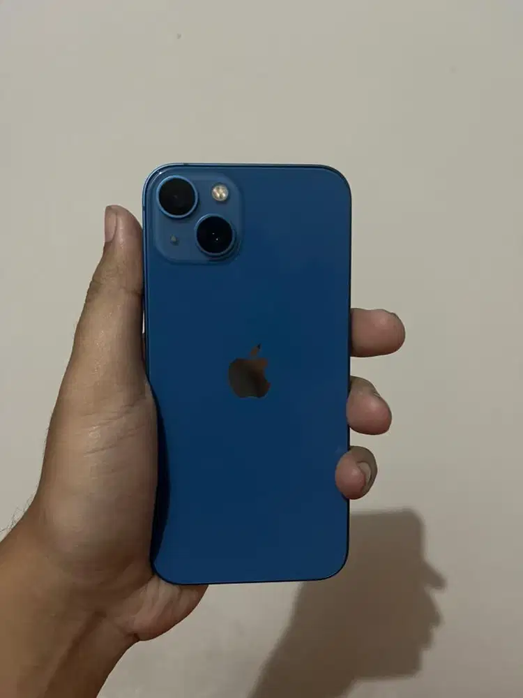 iPhone 13 128gb ibox