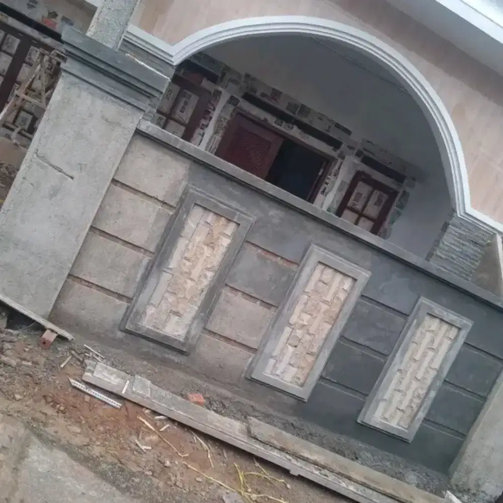 Tukang bangunan multifungsi dan cat