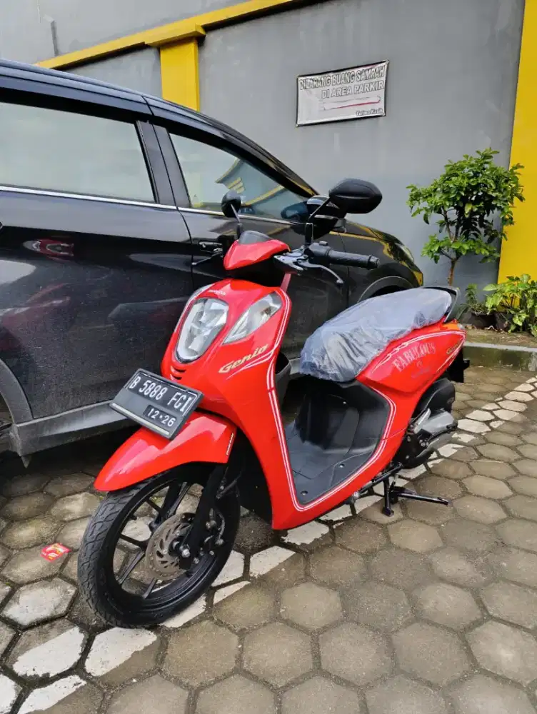 Bissmillah dijual motor honda Genio fabulous CBS ISS 2021 istimewa