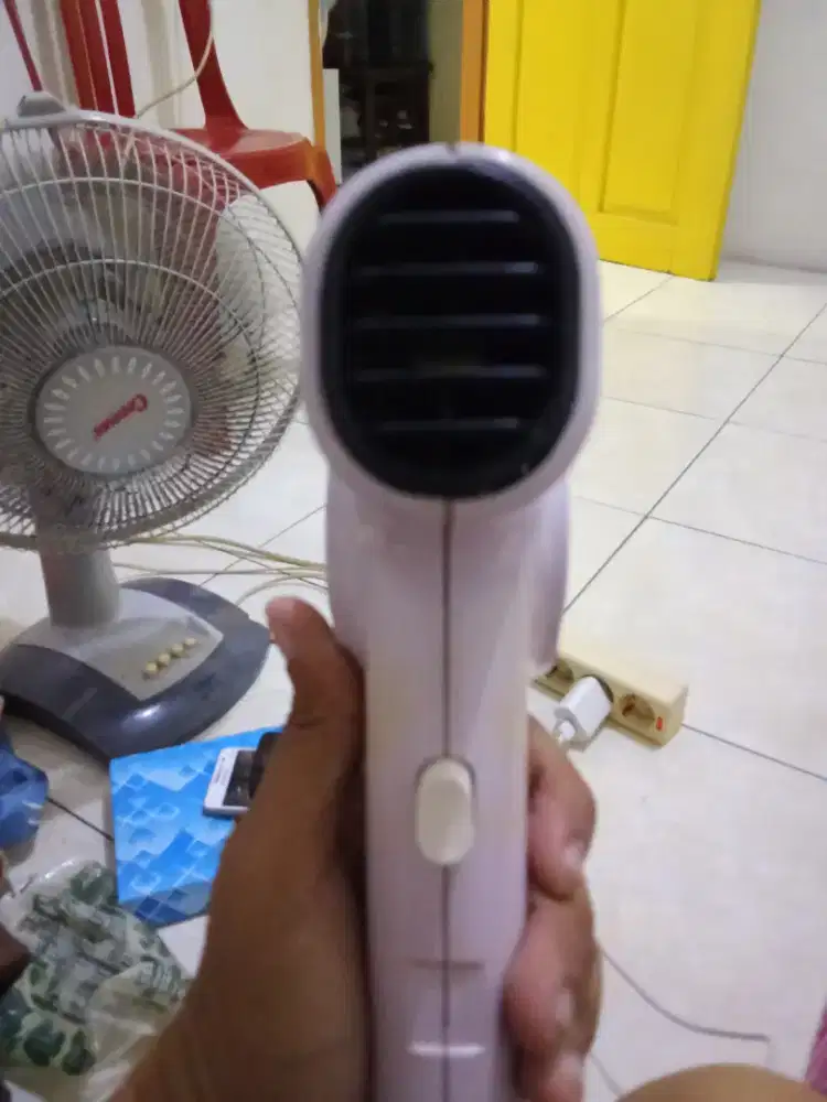 Hdryer Maspion 300watt