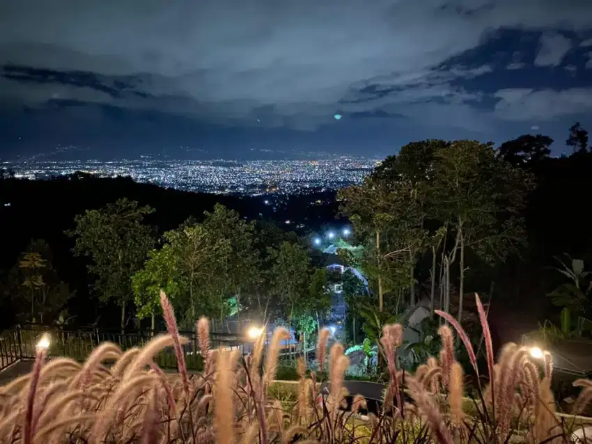 Villa dengan City View di Sindanglaya Cimenyan