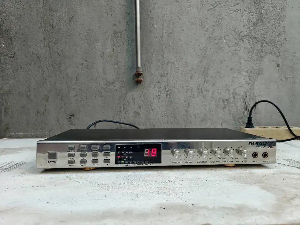 Dijual Preamp Karaoke Paramax KMV-1200