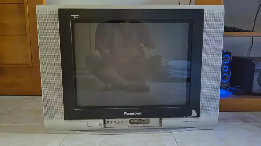 TV tabung panasonic 21 inch