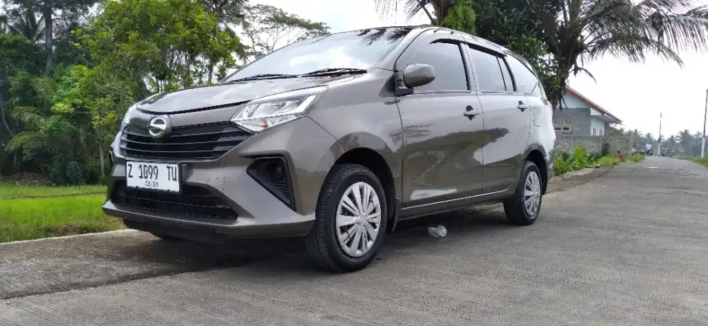 Daihatsu sigra 1.200 low km di ciamis