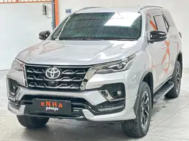 Fortuner GR 2.8 Matic 2022