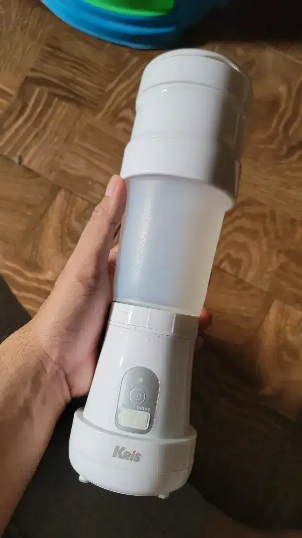 Kris Blender Portable Lipat Bisa di Charge