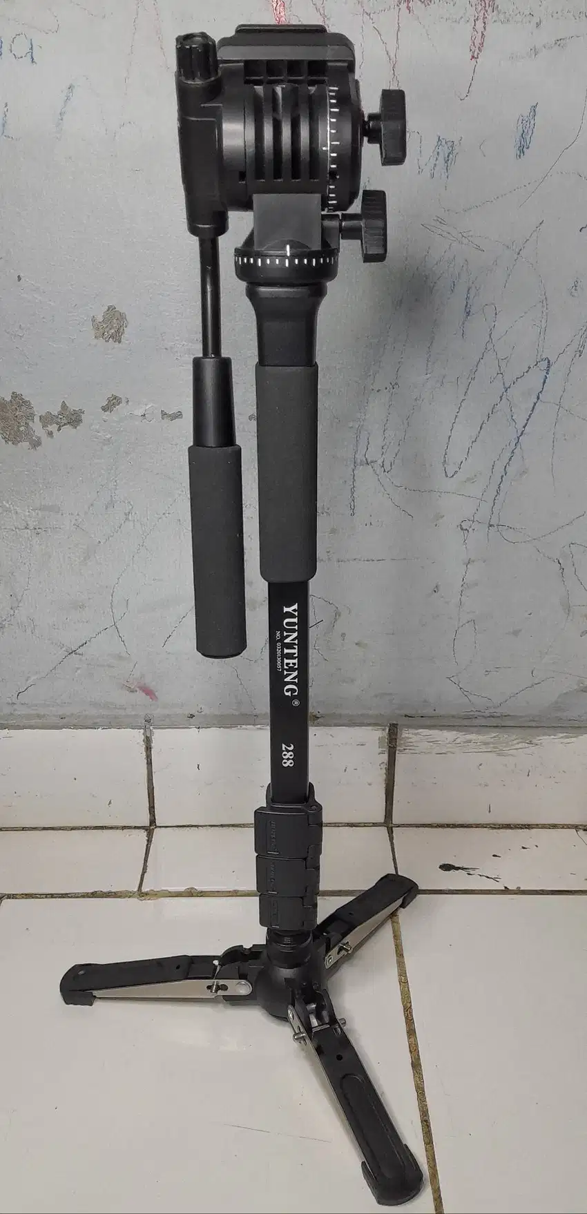Monopod Yunteng,Stand Foto,Stand Background.