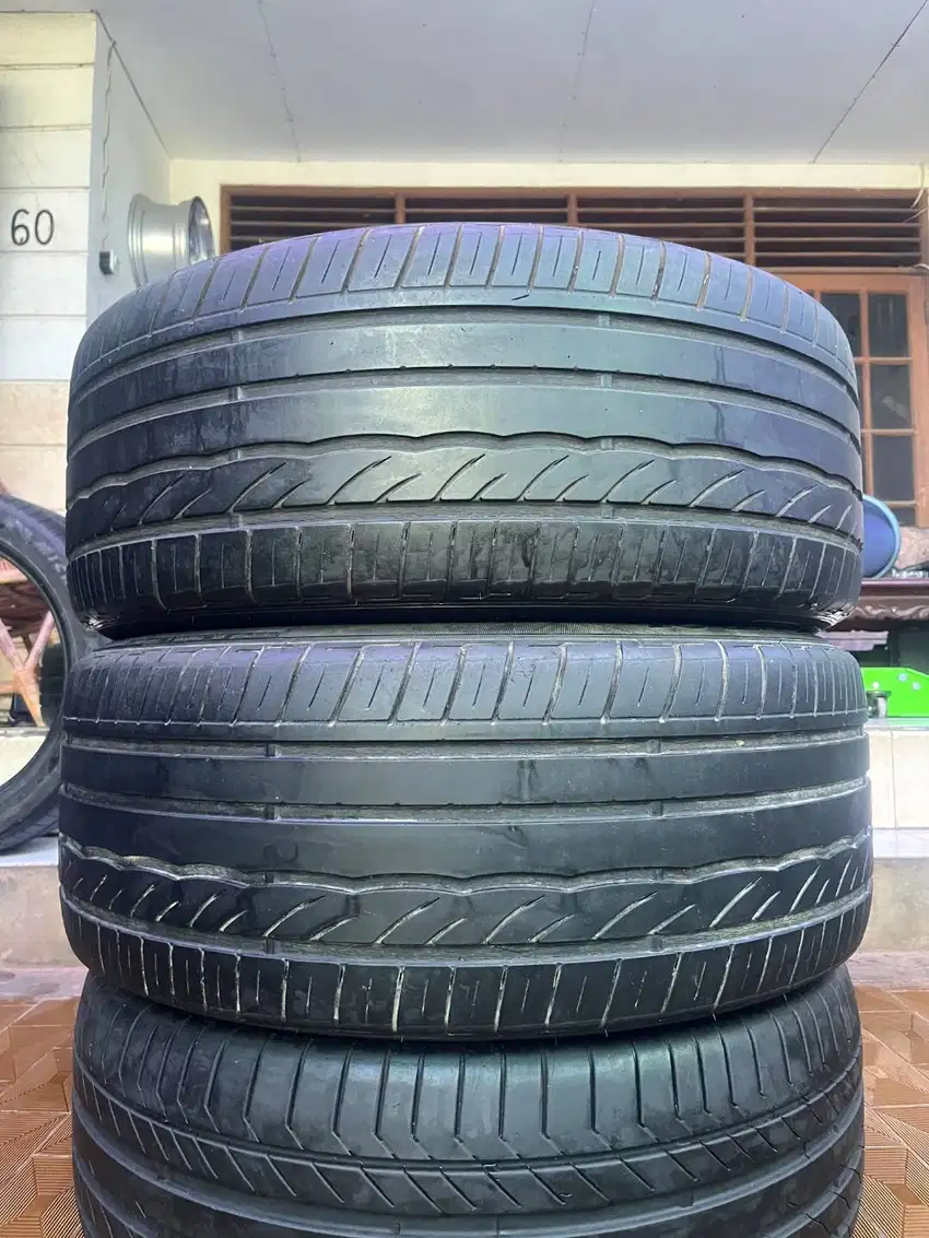 Ban Dunlop SP Sport 01 265 45 r21 2pcs