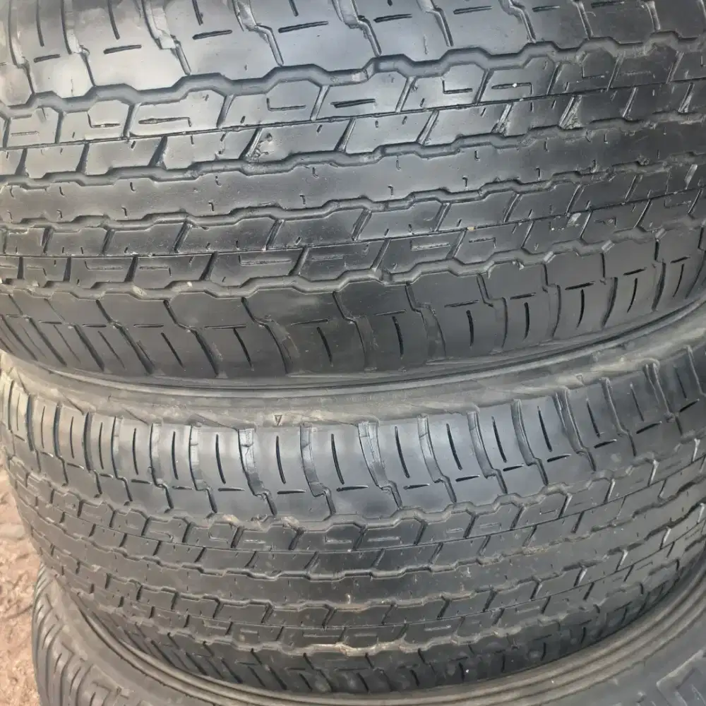 Ban mobil 235 60 17 dunlop grandtrek captiva dll