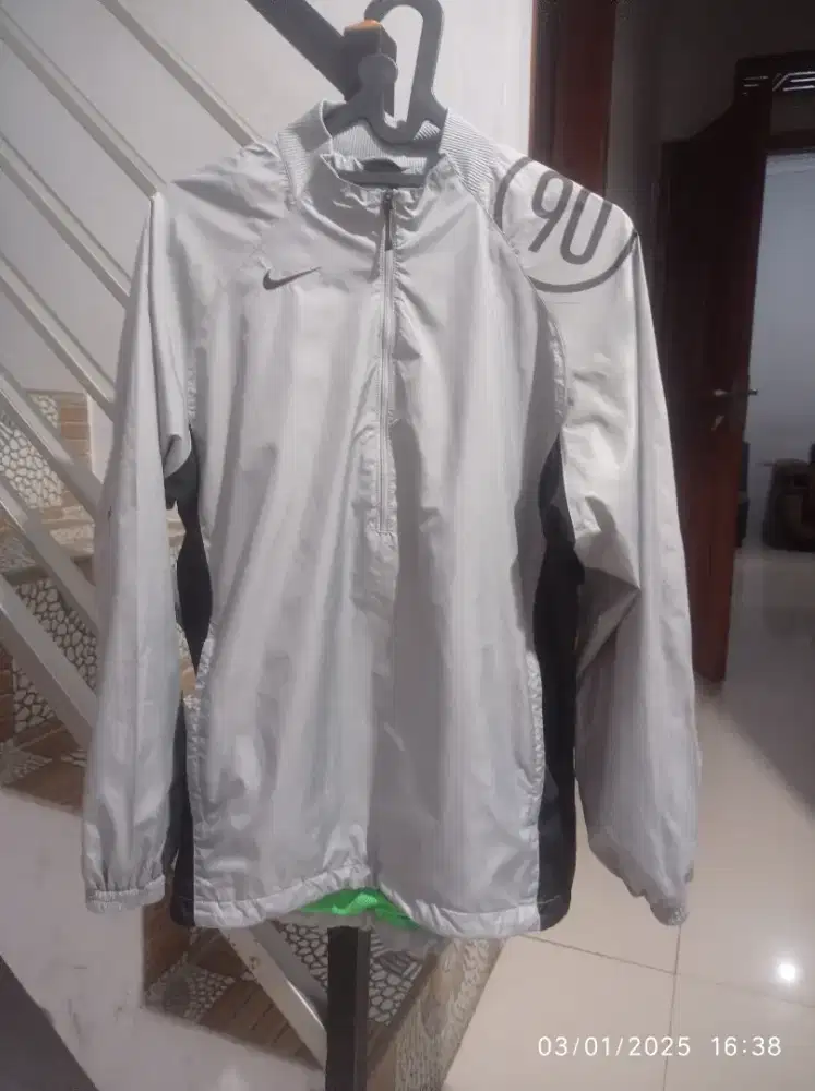 Jaket nike wind breaker nike climafit original