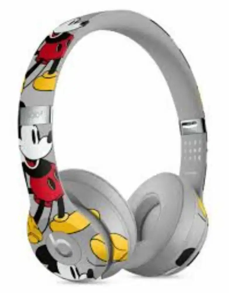 Beats Solo 3 Mickey Mouse Wireless headphone