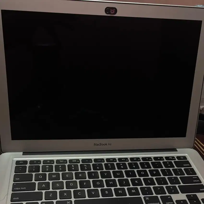 Macbook Air 2017 core i5 8/128ssd second