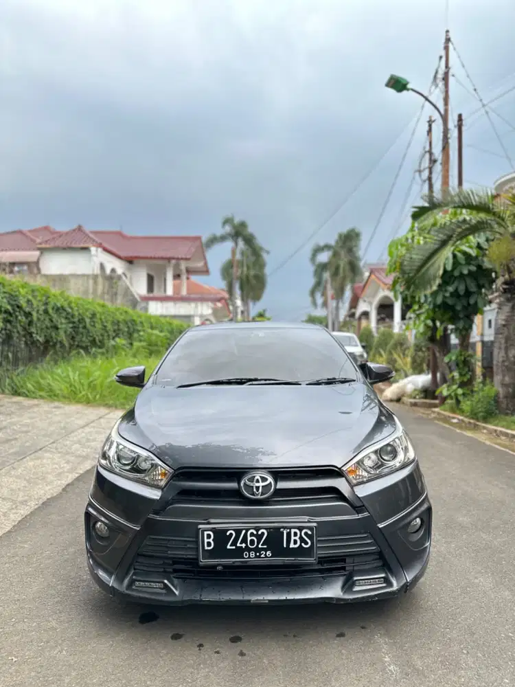 Toyota Yaris S AT 2016