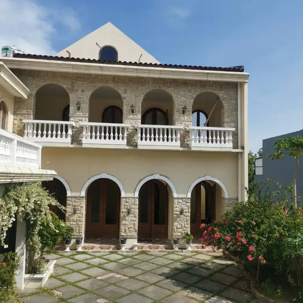 DIJUAL RUMAH DI PAKUWON CITY RIVIERA TERMURAH DAN MEWAH HITUNG TANAH