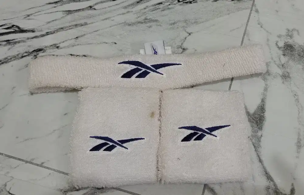 Reebok Headband dan handband