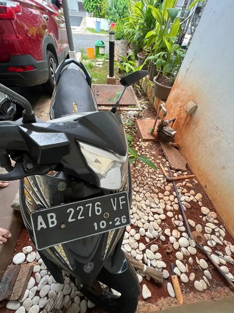 Jupiter MX 2011 Hitam Nego