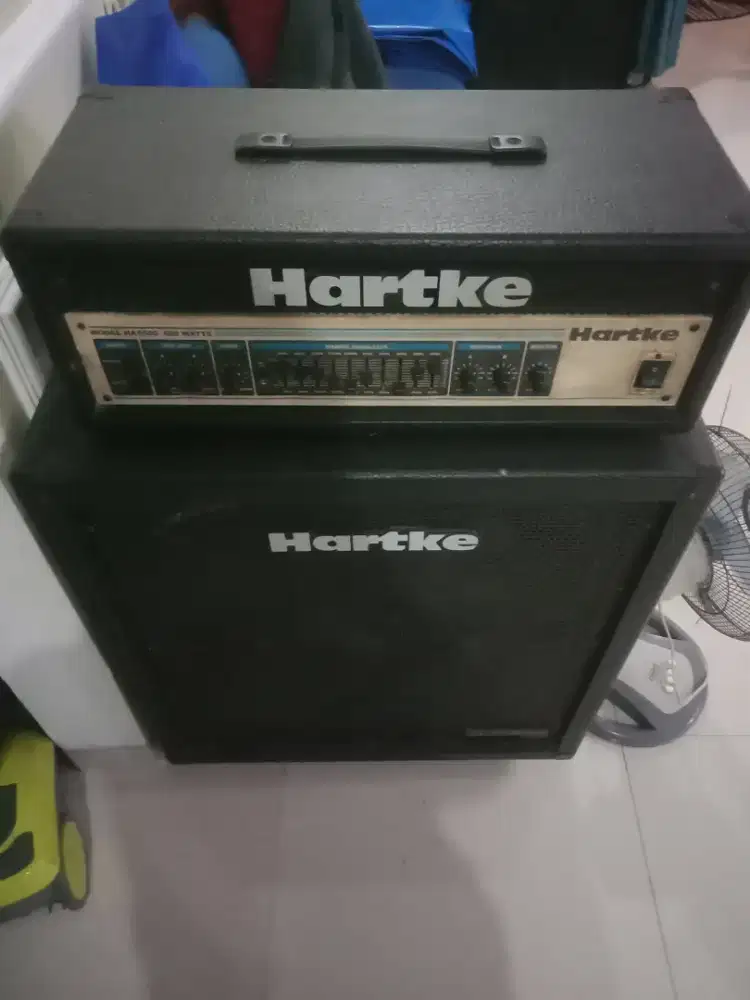 Hartke Head Cab Bass, seri nya HA 5500 ,minus speaker ada yg sember