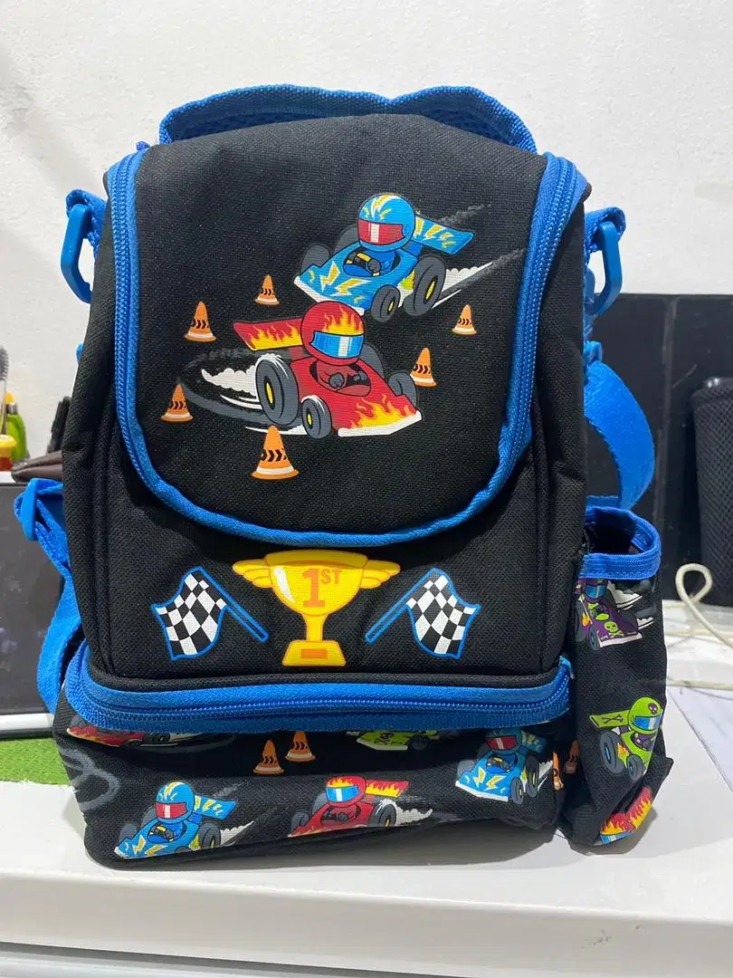 Smiggle lunch box, tas makanan anak2 tk