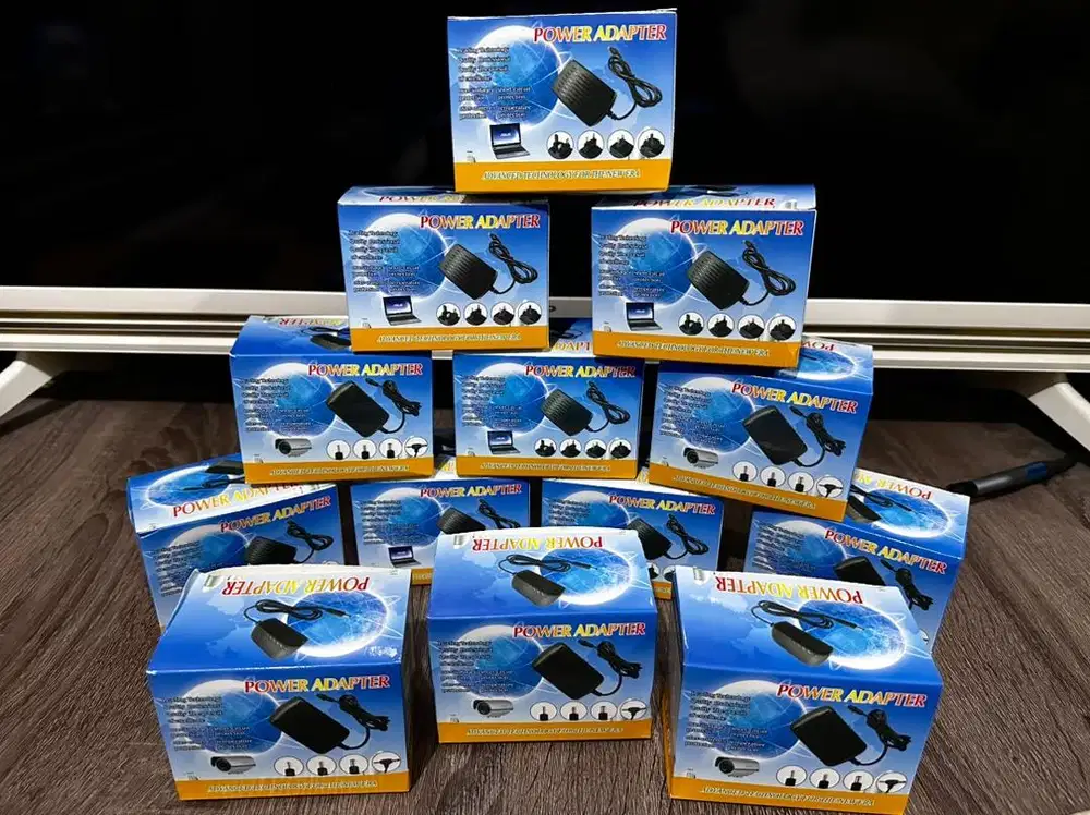 Power Adapter / Adaptor CCTV