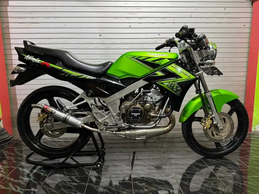 KAWASAKI NINJA R 2015