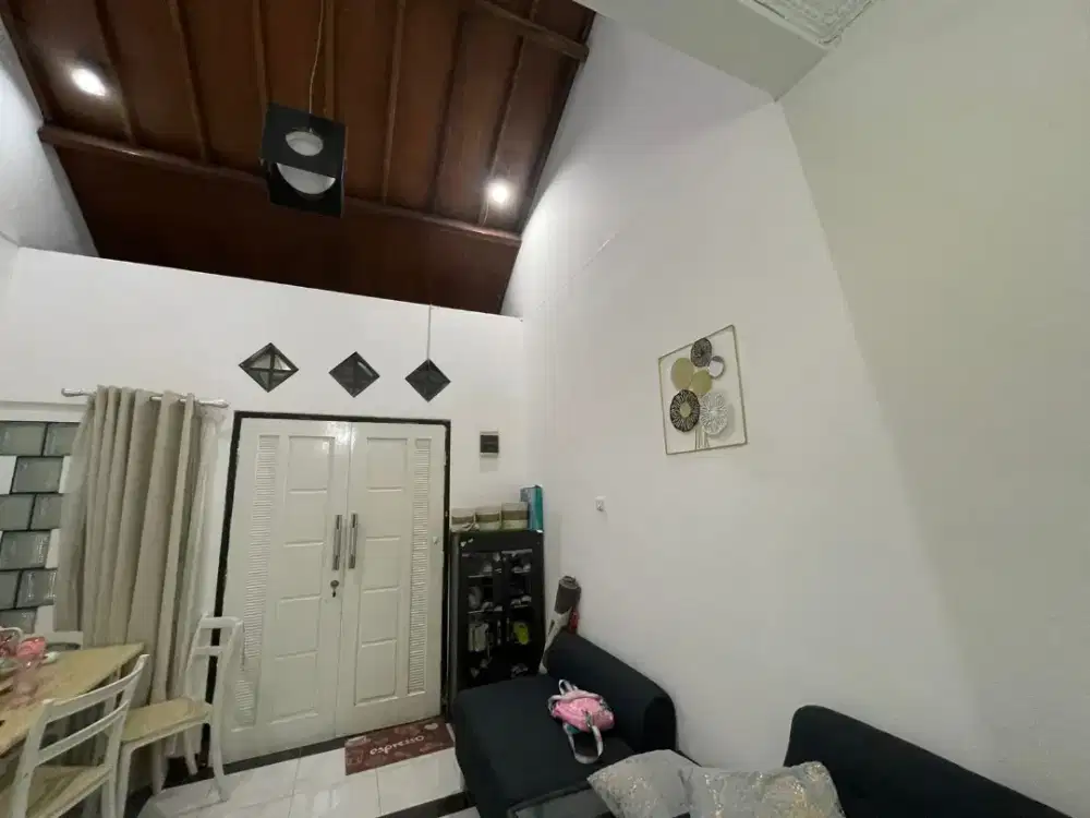 RUMAH 2 LANTAI - DI PONDOK CABE CINERE