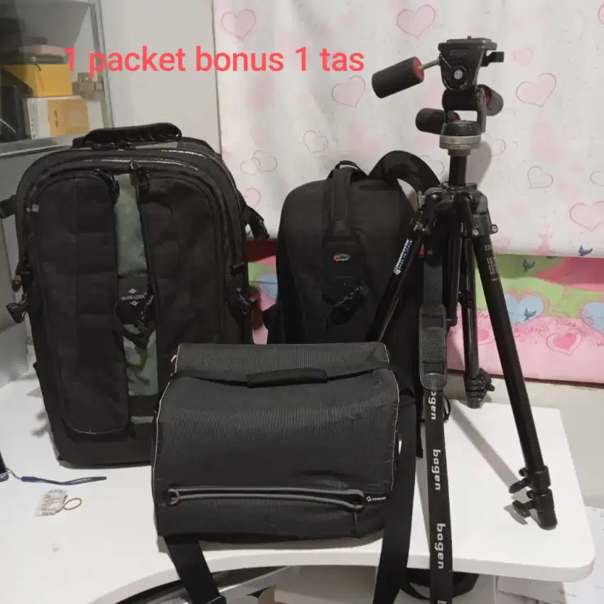 3 JT Tas Camera Original LOWEPRO & TRIPOD BOGEN MANFROTTO
