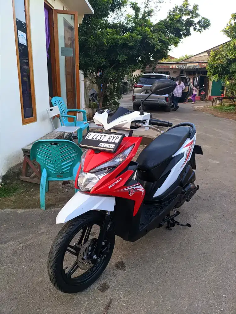 Bissmillah dijual motor Honda beat eco 2018 istimewa