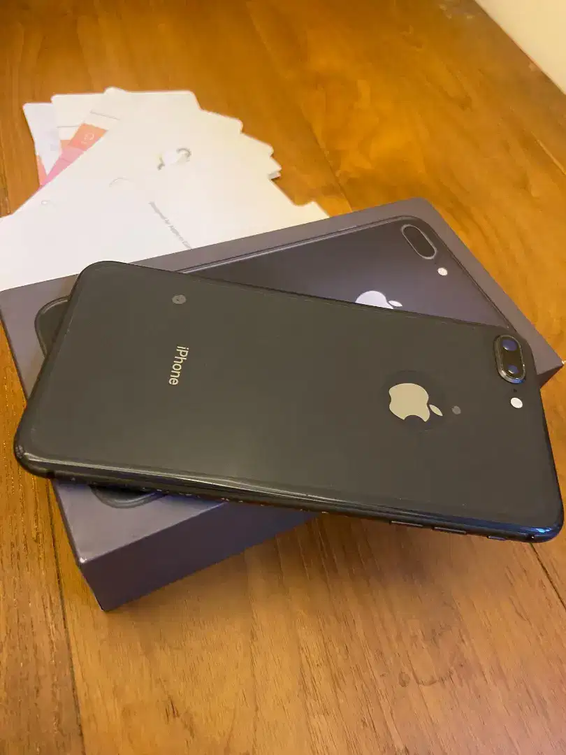 IPHONE 8 PLUS 256GB SINYAL AMAN ALL OPERATOR